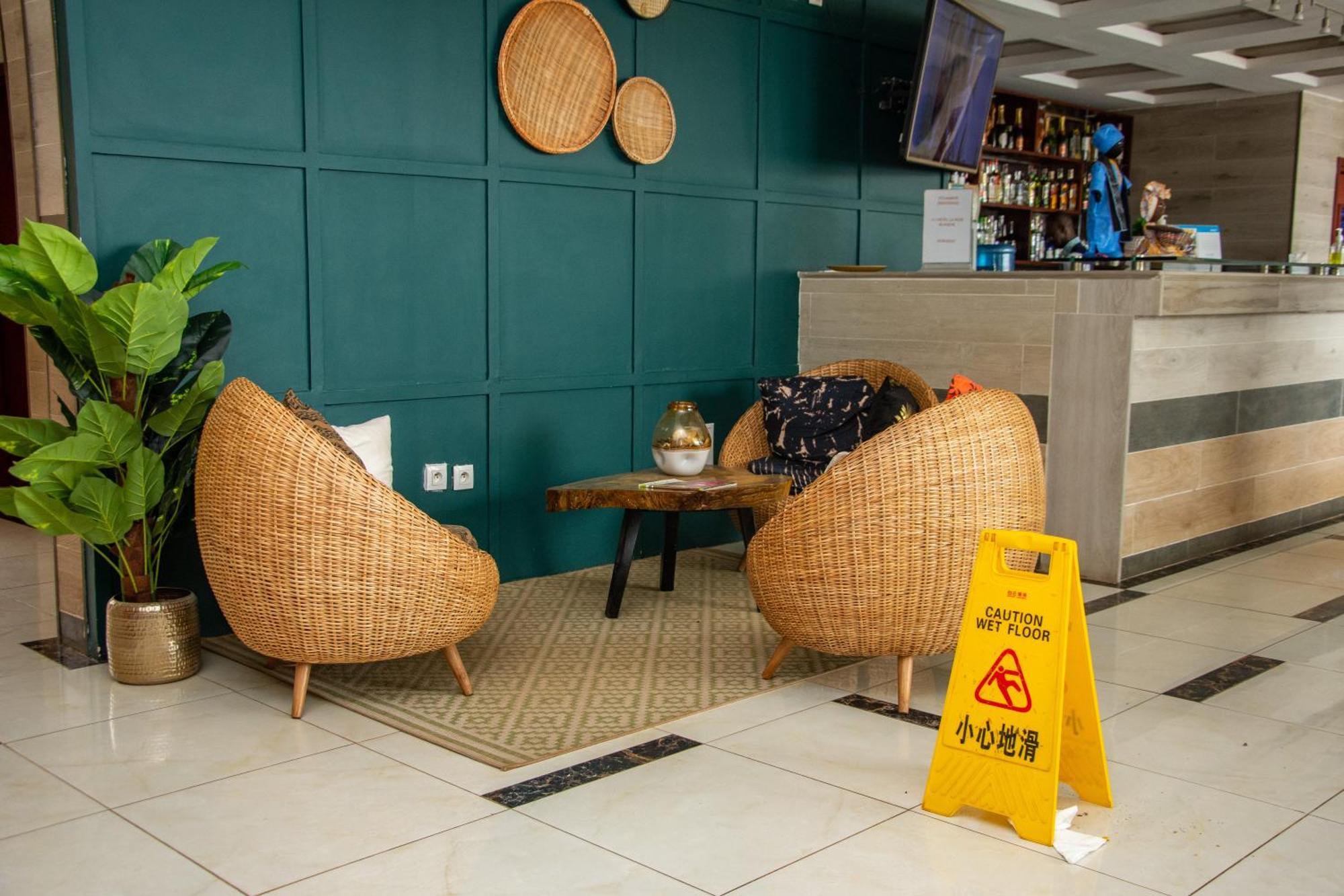 Hotel La Rose Blanche كورهوغو المظهر الخارجي الصورة