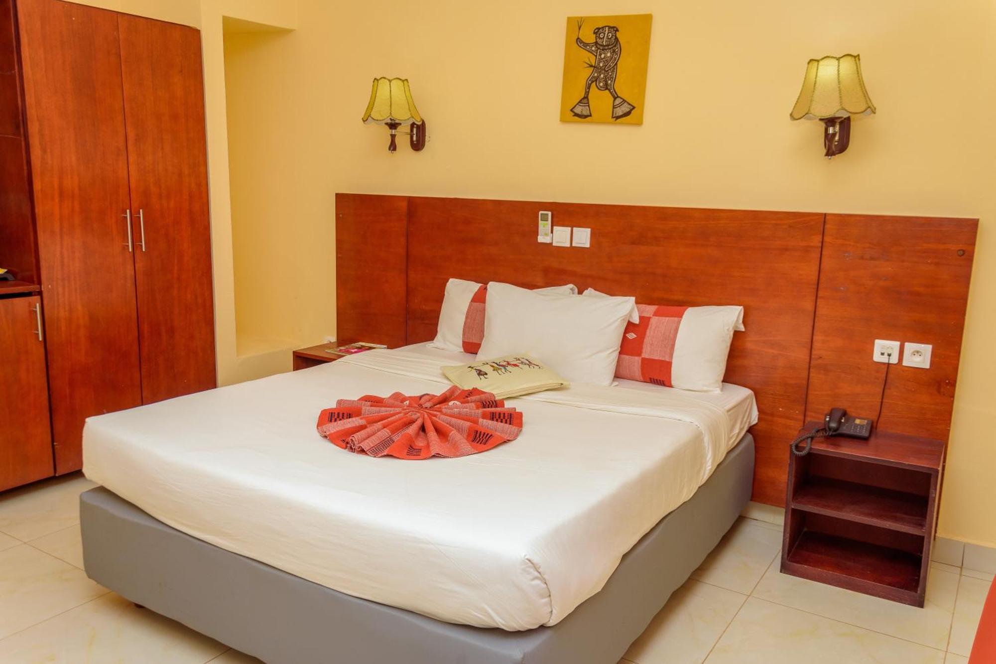 Hotel La Rose Blanche كورهوغو المظهر الخارجي الصورة
