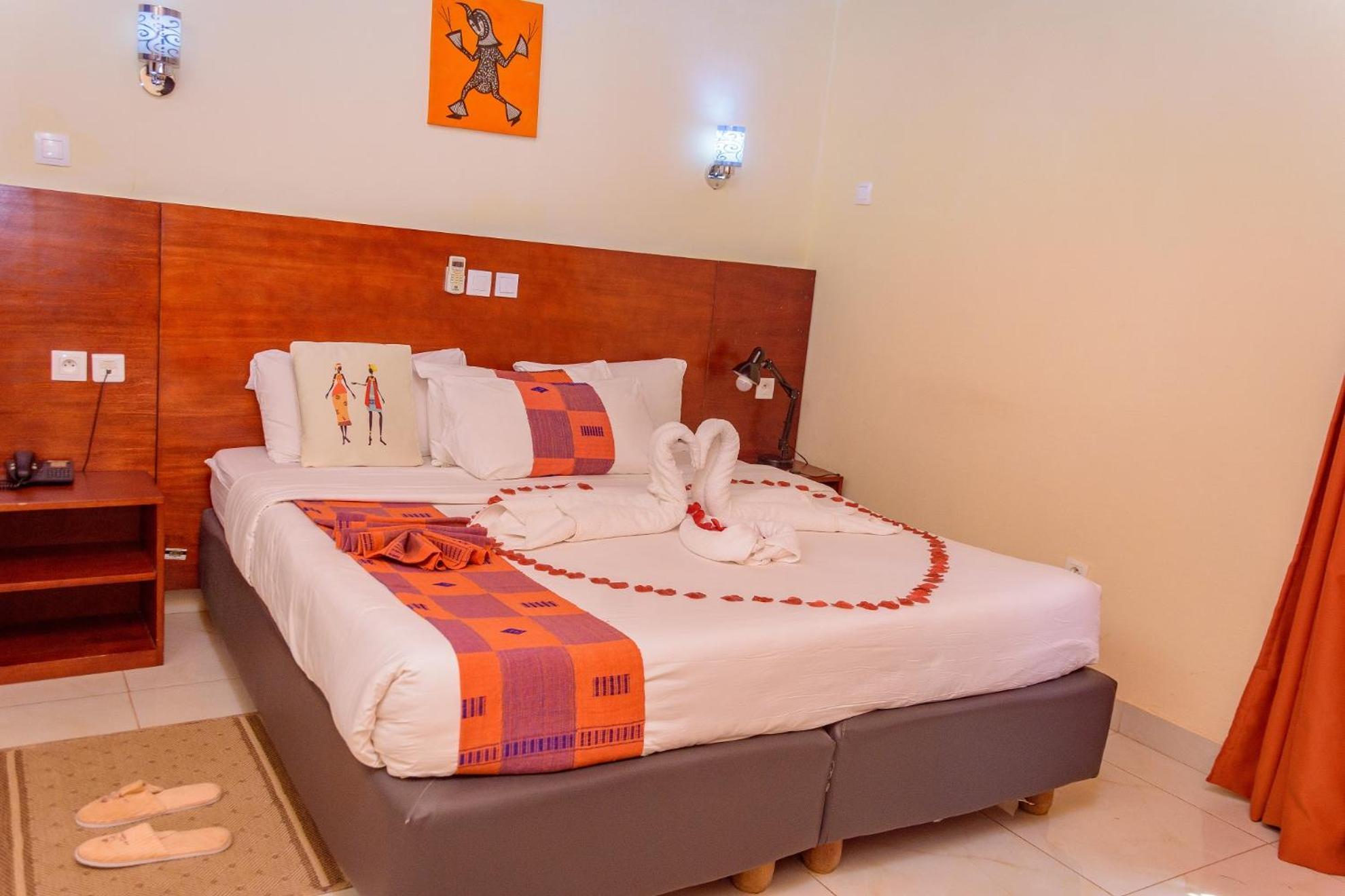 Hotel La Rose Blanche كورهوغو المظهر الخارجي الصورة