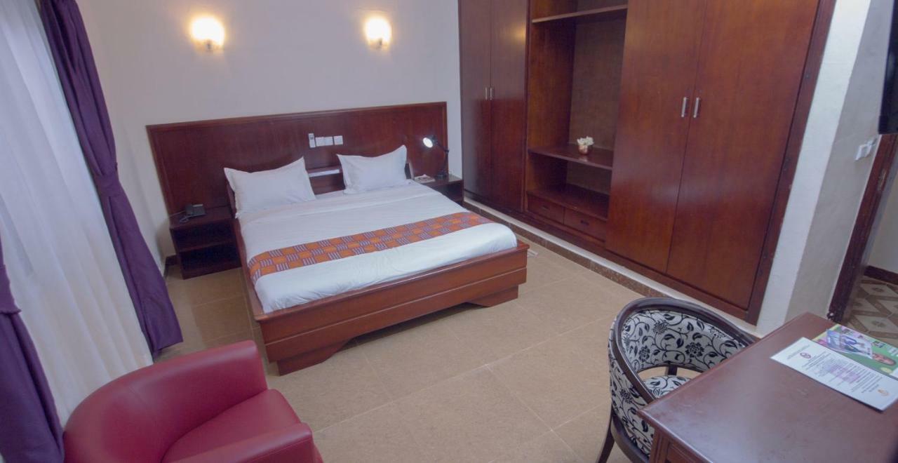 Hotel La Rose Blanche كورهوغو المظهر الخارجي الصورة